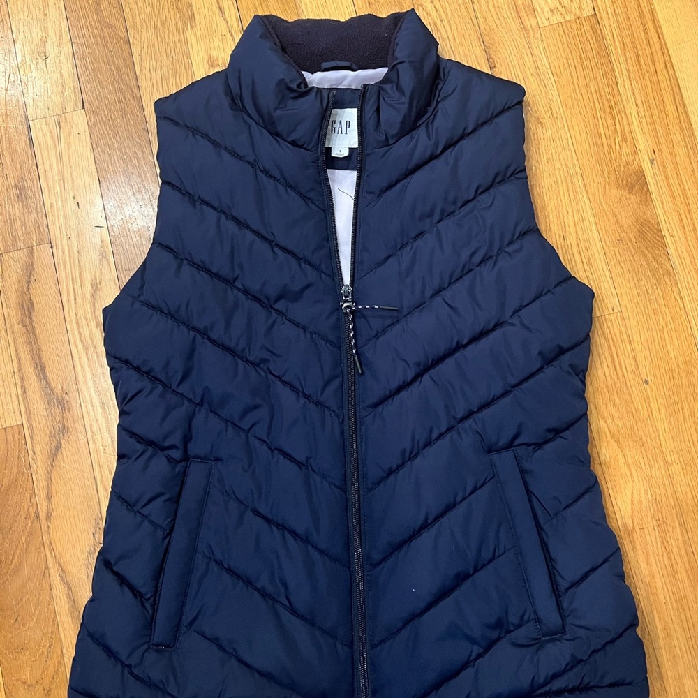 GAP Dark Blue Quilted Vest